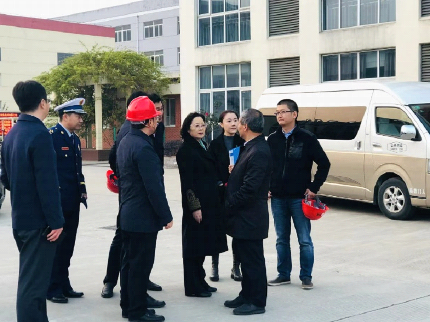 2019年11月27日泰興市委書記劉志明一行來(lái)我司調(diào)研(圖1) 2019年11月27日泰興市委書記劉志明一行來(lái)我司調(diào)研(圖1)
